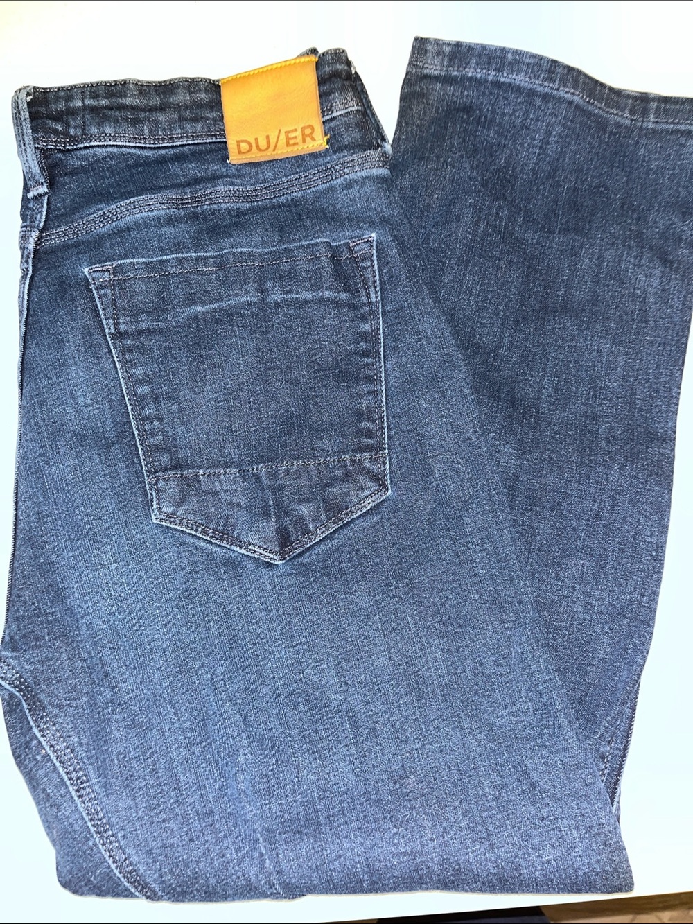 DU/ER Men's Indigo Straight Jeans - Classic Comfort Like New